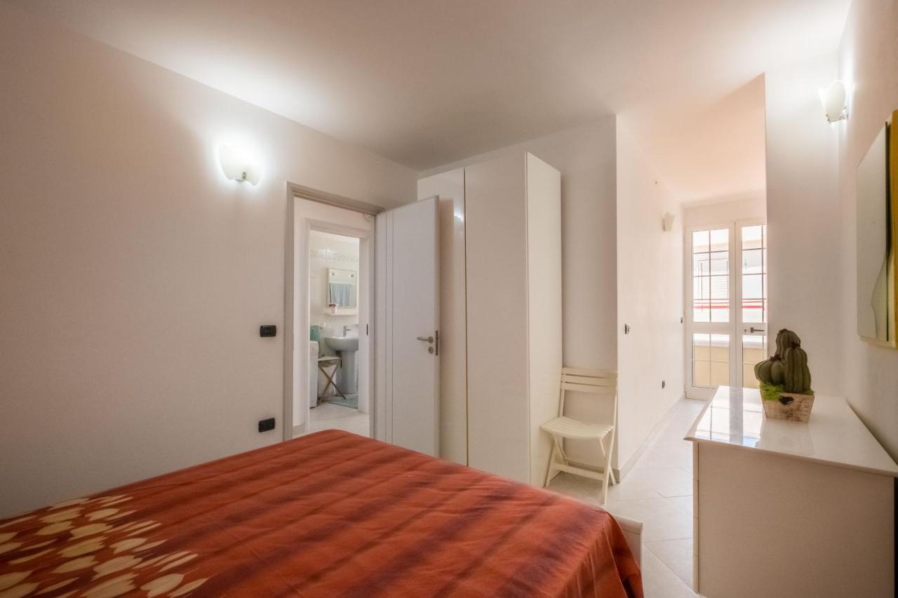 Perla Marina Appartement Torre Pali Buitenkant foto