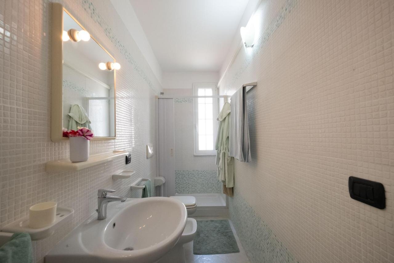 Perla Marina Appartement Torre Pali Buitenkant foto