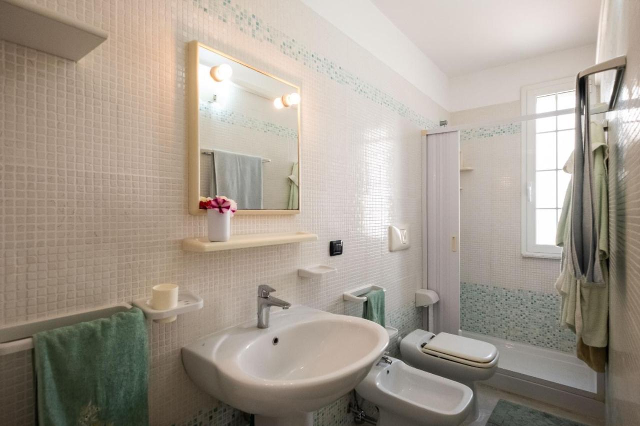 Perla Marina Appartement Torre Pali Buitenkant foto
